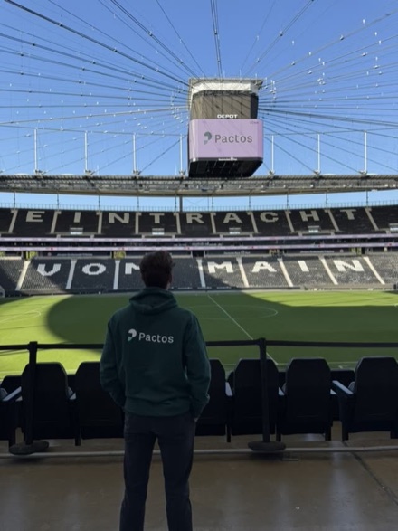 Teamausflug ins Fußballstadion
